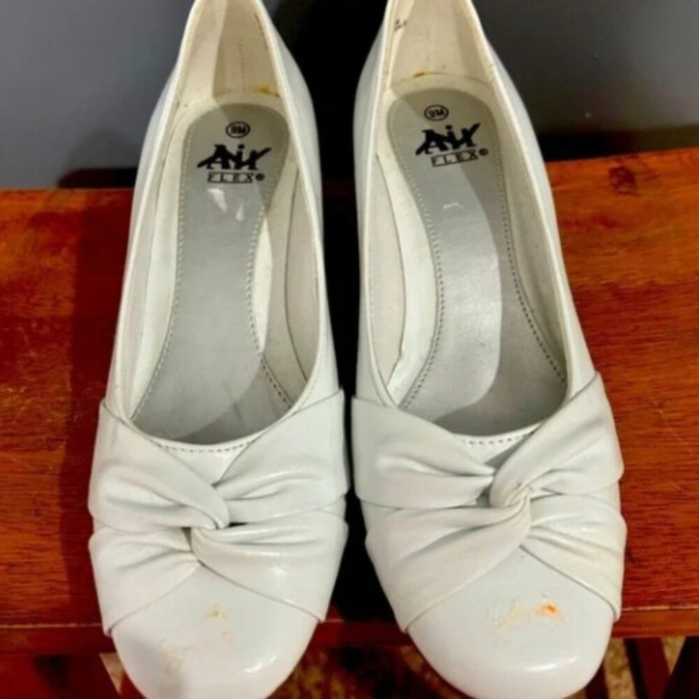White Pumps